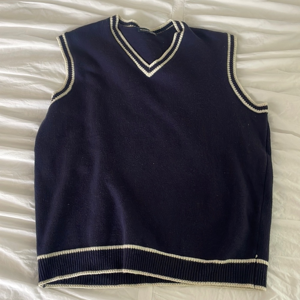 Brandy Melville sweater vest